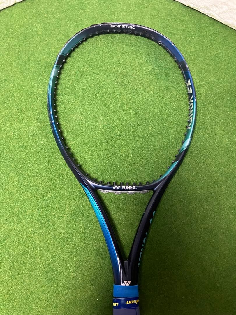 ヨネックス　EZONE 98 2本セット　グリップ2