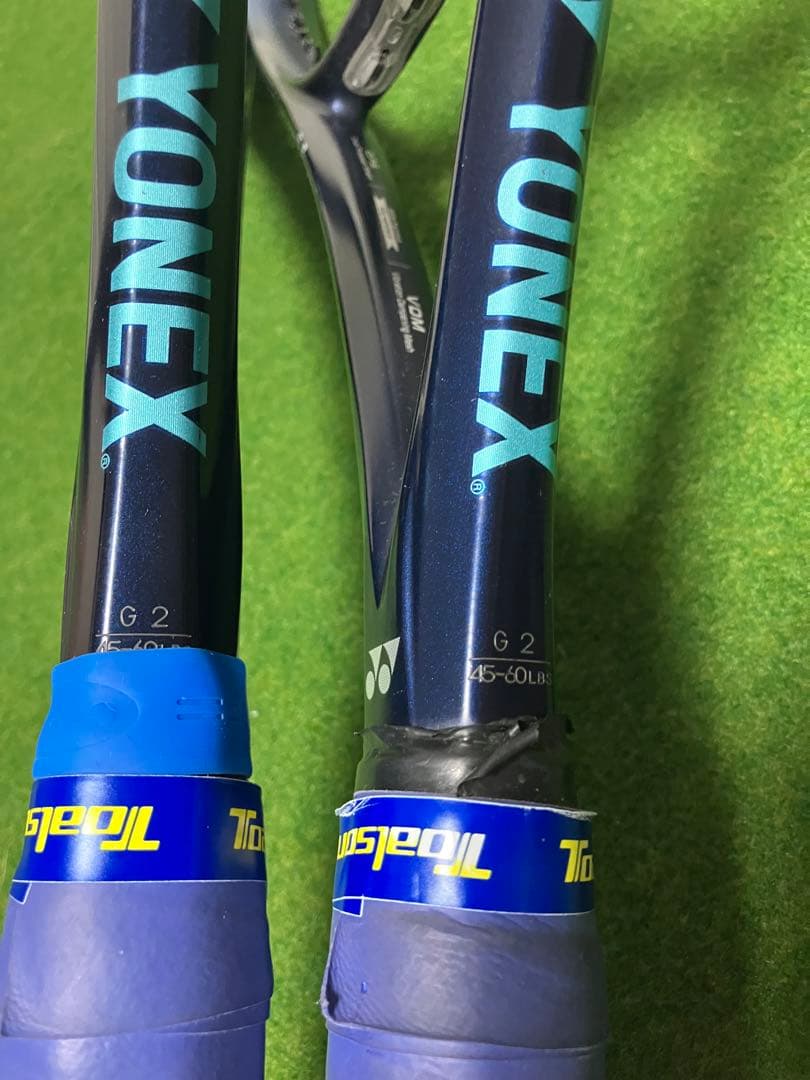ヨネックス　EZONE 98 2本セット　グリップ2