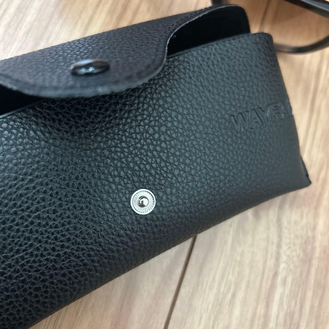 【本日限定値下】Ray-Ban Wayfarer ブラックサングラス ケース付き