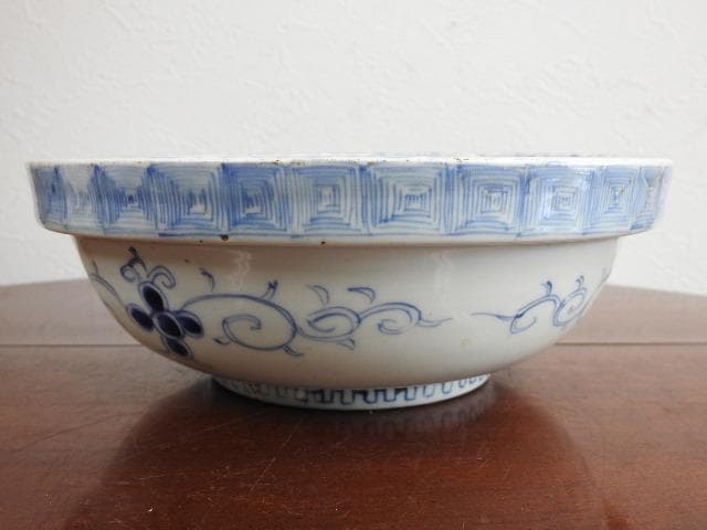 伊万里　染付鉢　M840