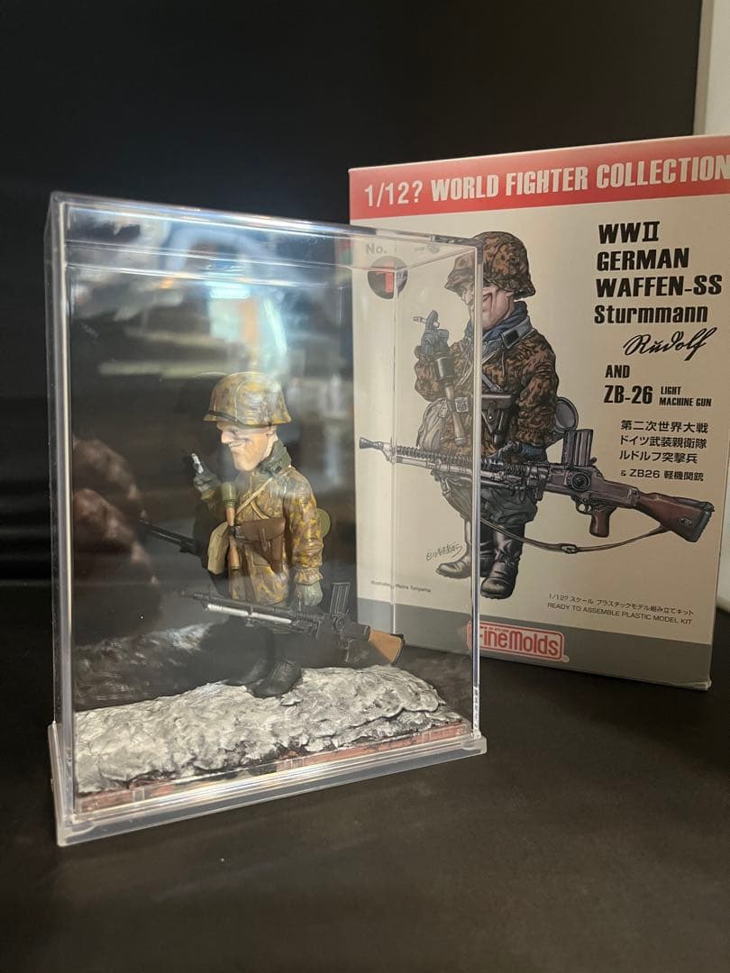 1/12？　ワールドファイターコレクション　鳥山明　　完成品　ファインモールド