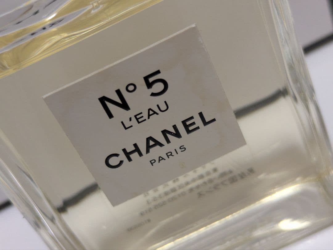 CHANEL N°5 L'EAU 香水　オードトワレット　100ml