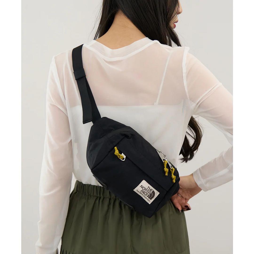 THE NORTH FACE ショルダーバッグ ブラック