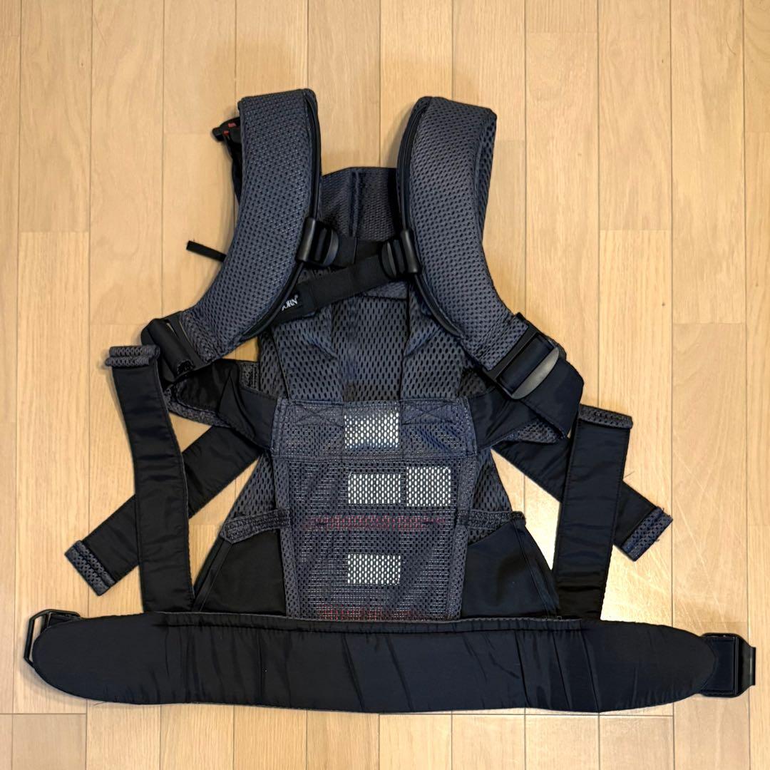 未使用に近い【Baby Bjorn】ONE KAI AIR箱説明書あり