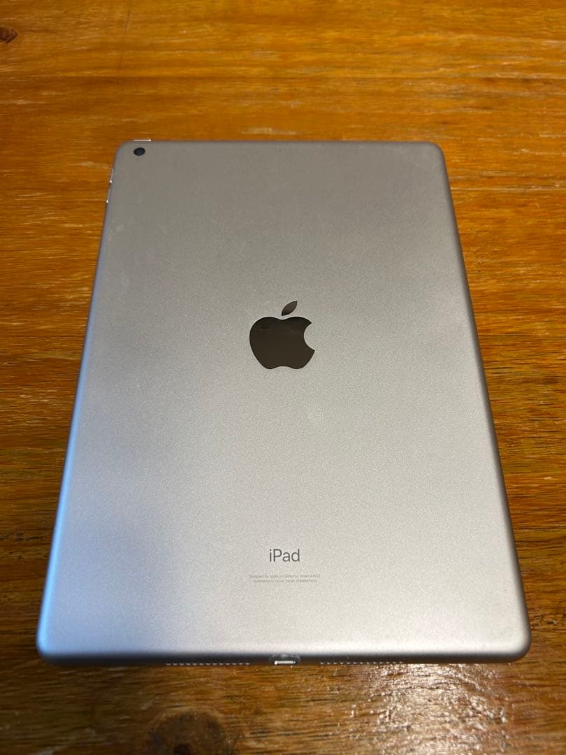 iPad 第9世代 シルバー 64GB Wi-Fiモデル