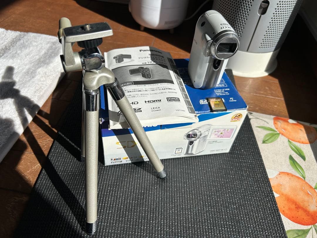 Panasonic パナソニックビデオカメラ HDC-SD7-W&三脚セット美品