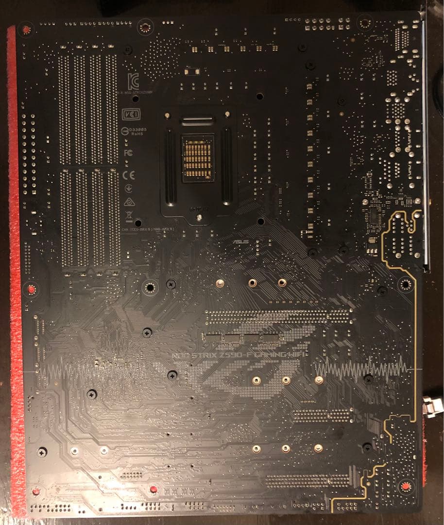 ASUS ROG STRIX Z590-F WIFI【訳あり/保証あり】