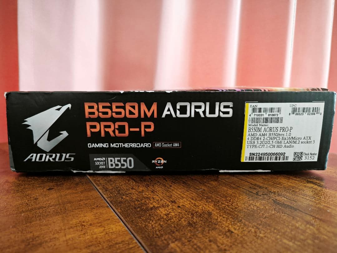 GIGABYTE B550M AORUS PRO-P マザーボード