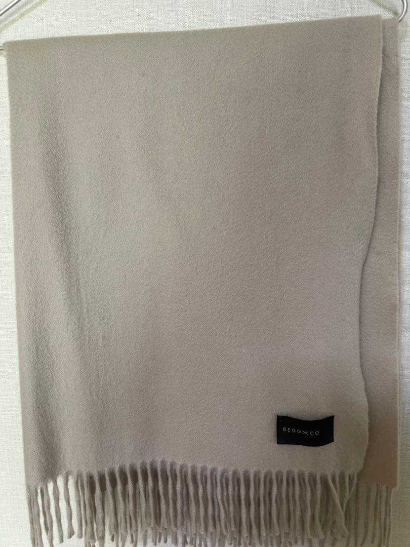 美品 カシミヤ100％ 新タグBegg x Co オイスター ストール　大判