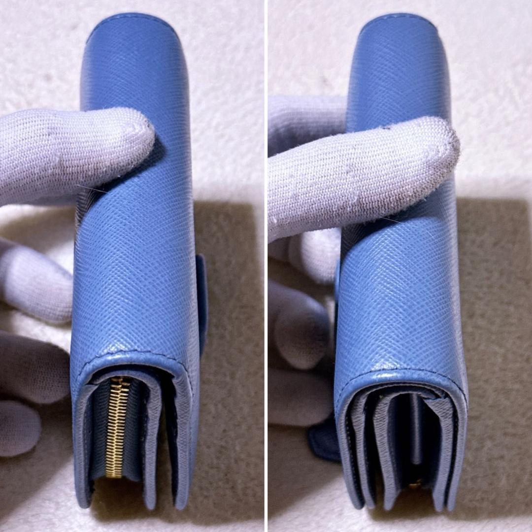 RFID【極美品】プラダ 1ML018 サフィアーノ 折り財布 メタルロゴ 水色