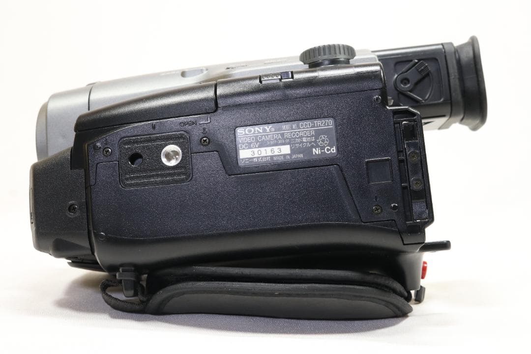 【再生機専用】 SONY CCD-TR270 Video8 ビデオカメラ