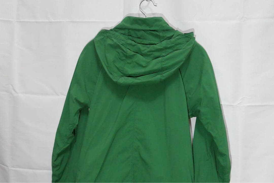The North Face グリーンジャケット　レディース　Lサイズ