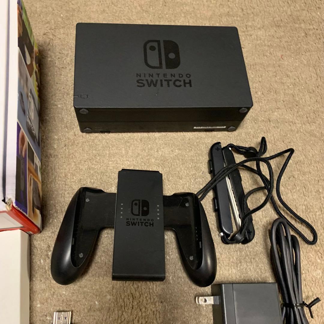 Nintendo Switch 本体 ブラック　グレー　ジョイコンJoy-Con