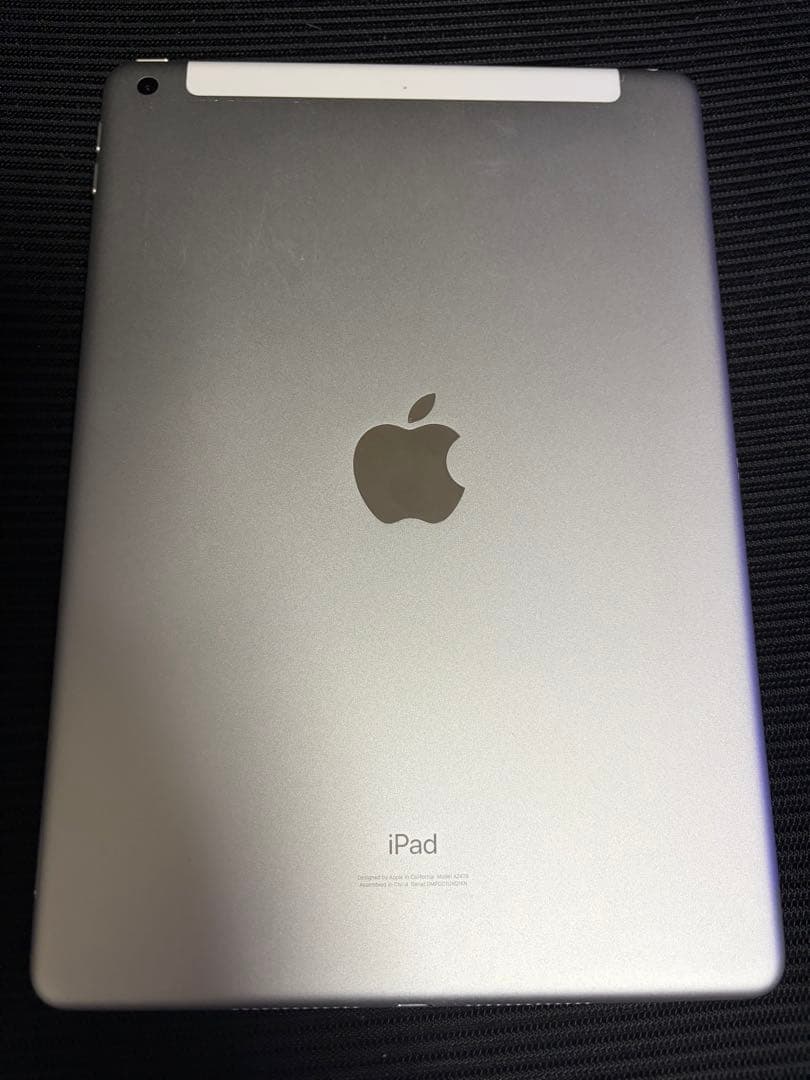 iPad 第8世代 32GB Cellularモデル