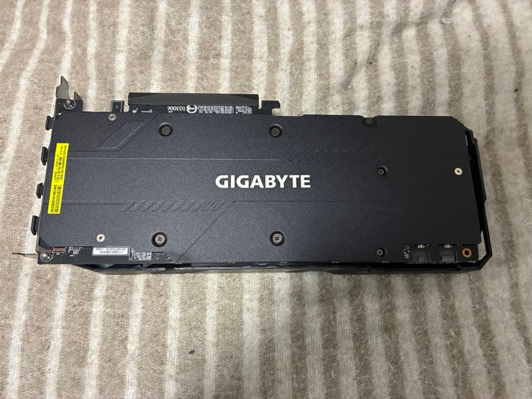 グラフィックボード・グラボ・ビデオカード RTX 2070 GV-N207SGAMING OC-8GD