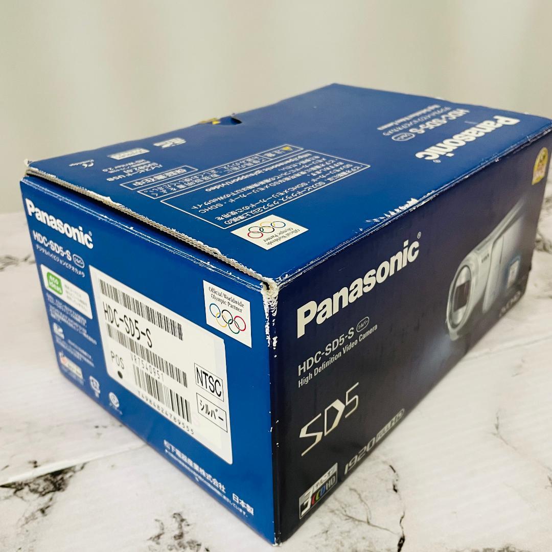 Panasonic HDC-SD5 バッテリー2個・新品8GBメモリーカード付