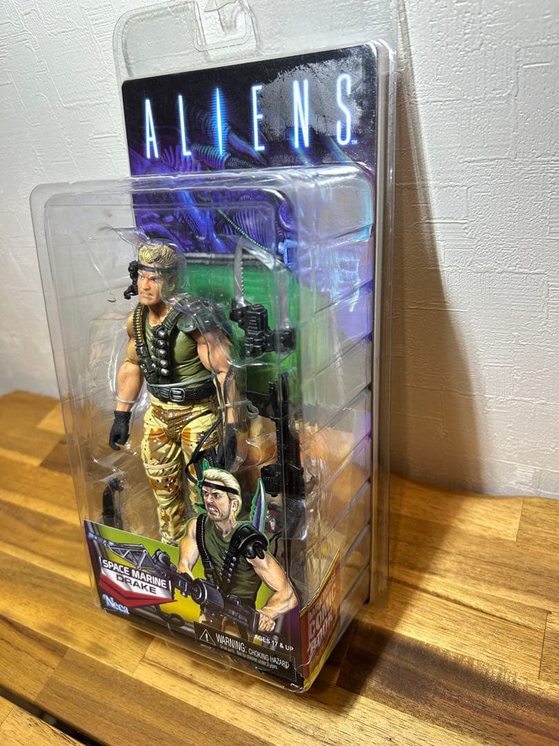 【専用】NECA ALIENS SPACE MARINE DRAKE フィギュア