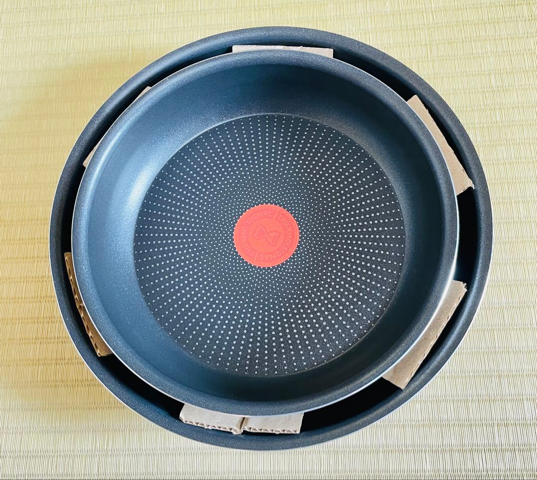 26cm蓋と新品　ティファール　フレンチ　ガス火専用　フライパン　2点