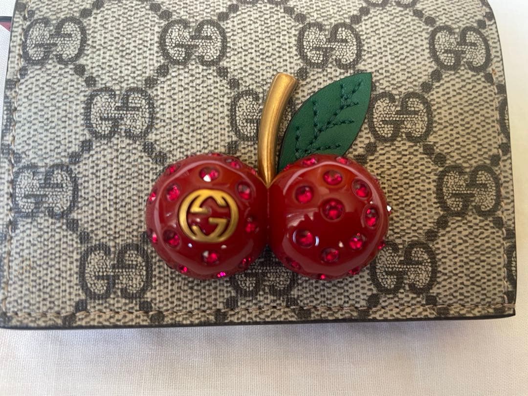 GUCCI GGスプリーム チェリー スモールウォレット 二つ折り財布