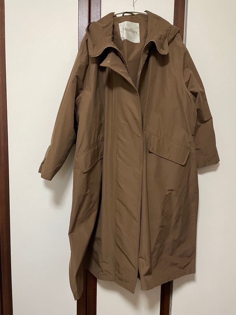美品！MaxMara The Cube. ロングコート キャメル