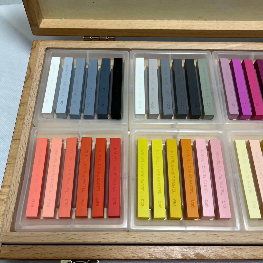 NOUVEL CARRE PASTEL 96色 木箱