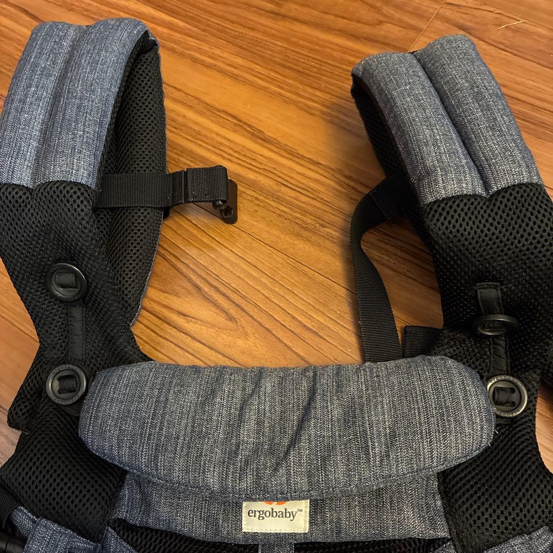 【極美品】週末価格ergobaby OMNI 360 抱っこ紐　デニム