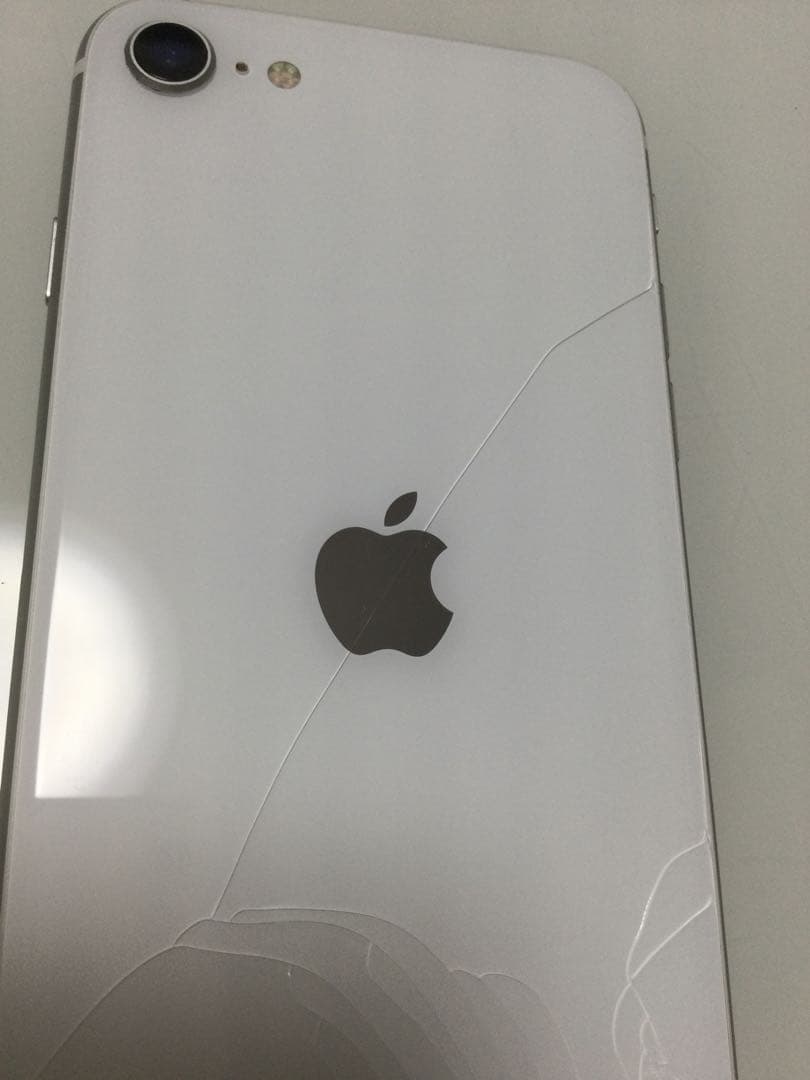 Apple iPhone SE2 128GB白 本体 ジャンク品 バッテリ87%