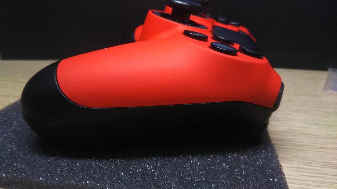 使用少 SCUF INFINITY 4PS PRO 最新グリップ搭載