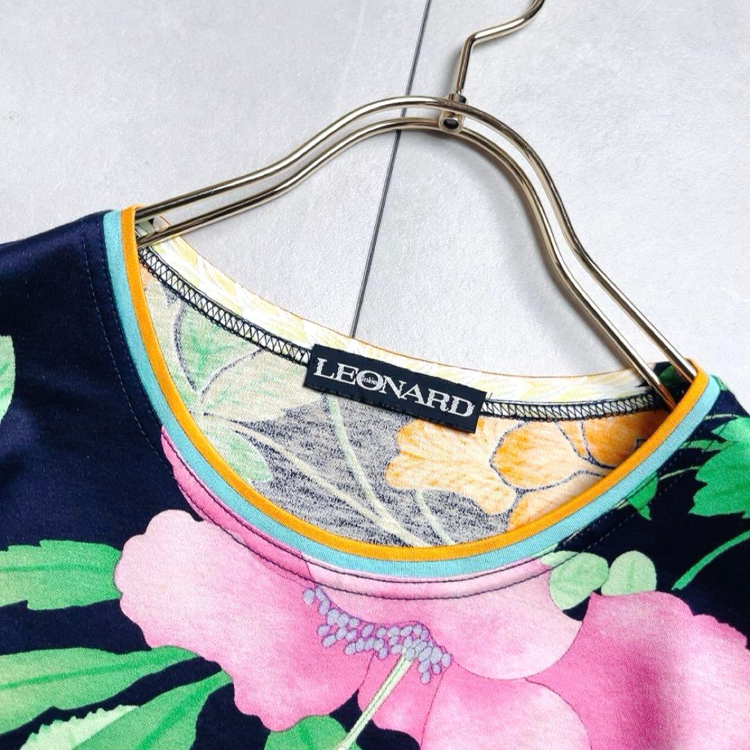 レオナール LEONARD 花柄 Tシャツ 総柄 紺　ネイビー×マルチ M