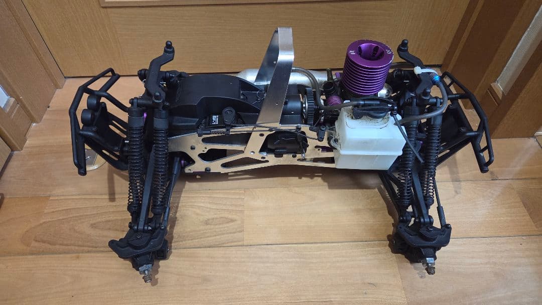 ラジコン エンジンカー HPI サベージ 25 中古 エンジン サーボ付き