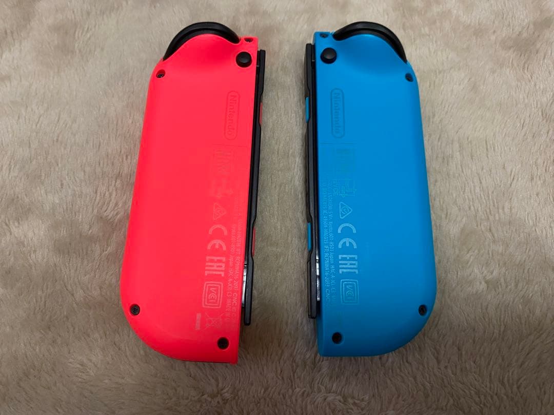 Nintendo Switch 本体　コントローラー　カセット