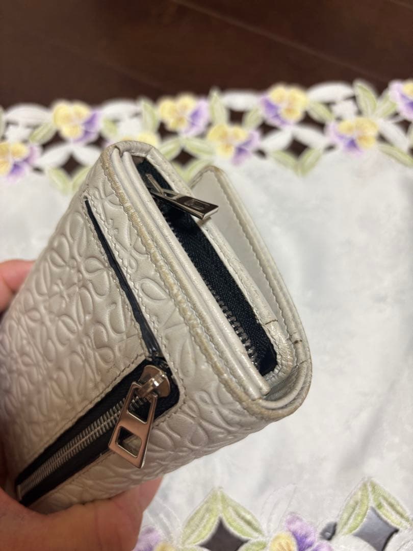 HALロエベ LOEWE 折り財布リピートアナグラムロゴ レザーコンパクト