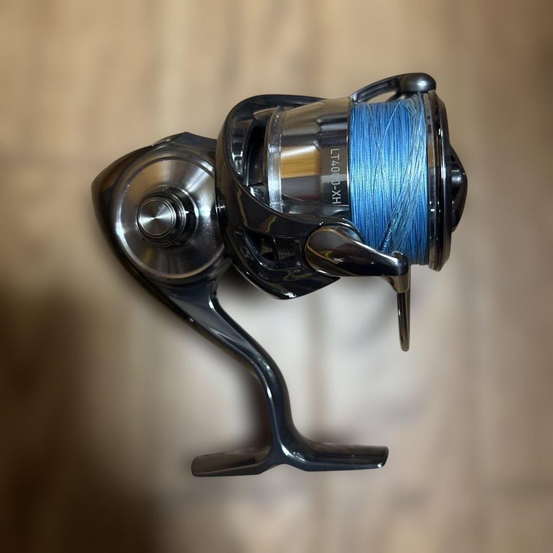 リール 22 DAIWA EXIST LT4000-XH