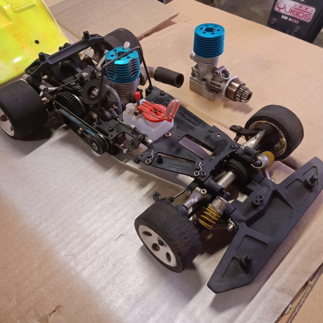Picco RS600 蛍光イエロー 2WDラジコンカー