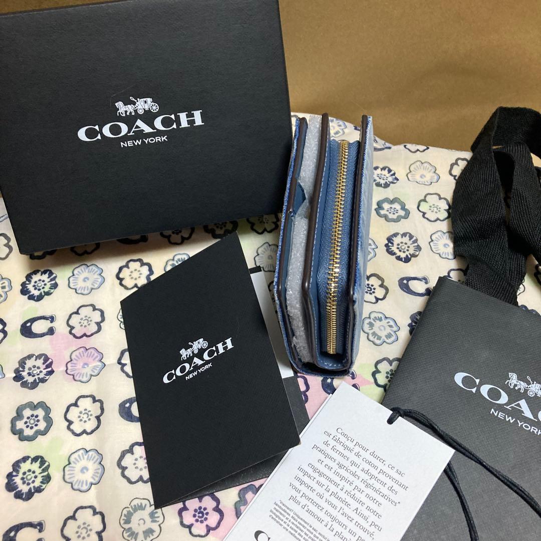 可愛いすぎ☆新品☆COACH☆デニム☆チェリー☆二つ折り財布☆