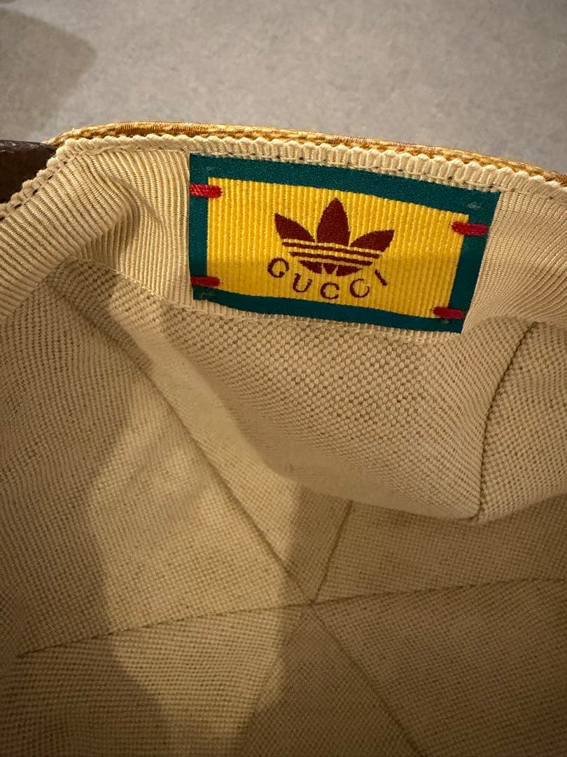 美品　GUCCI adidas コラボキャップ GG柄 ベースボールキャップ M