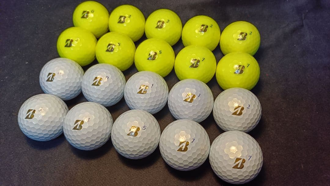 【美品】'24ツアーBXS 20球 (黄, パール) ブリヂストン ロストボール