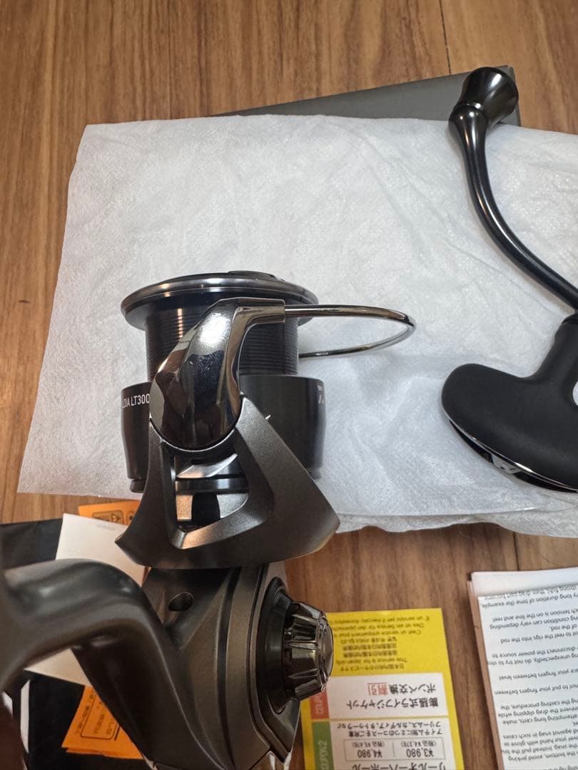 Daiwa CALDIA LT3000 スピニングリール