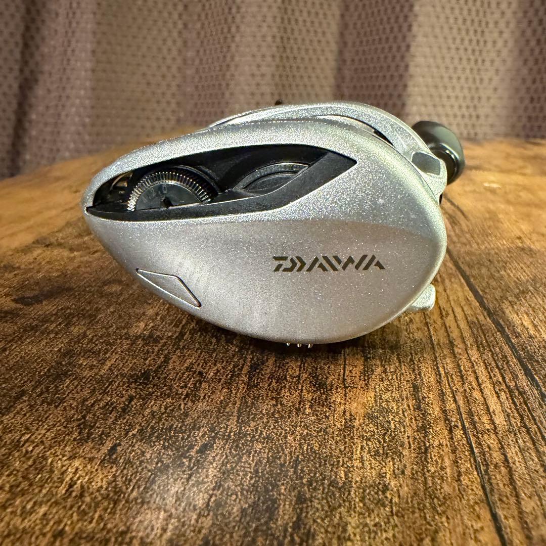 【美品】ダイワ　DAIWA T3 1016H TW 右ハンドル