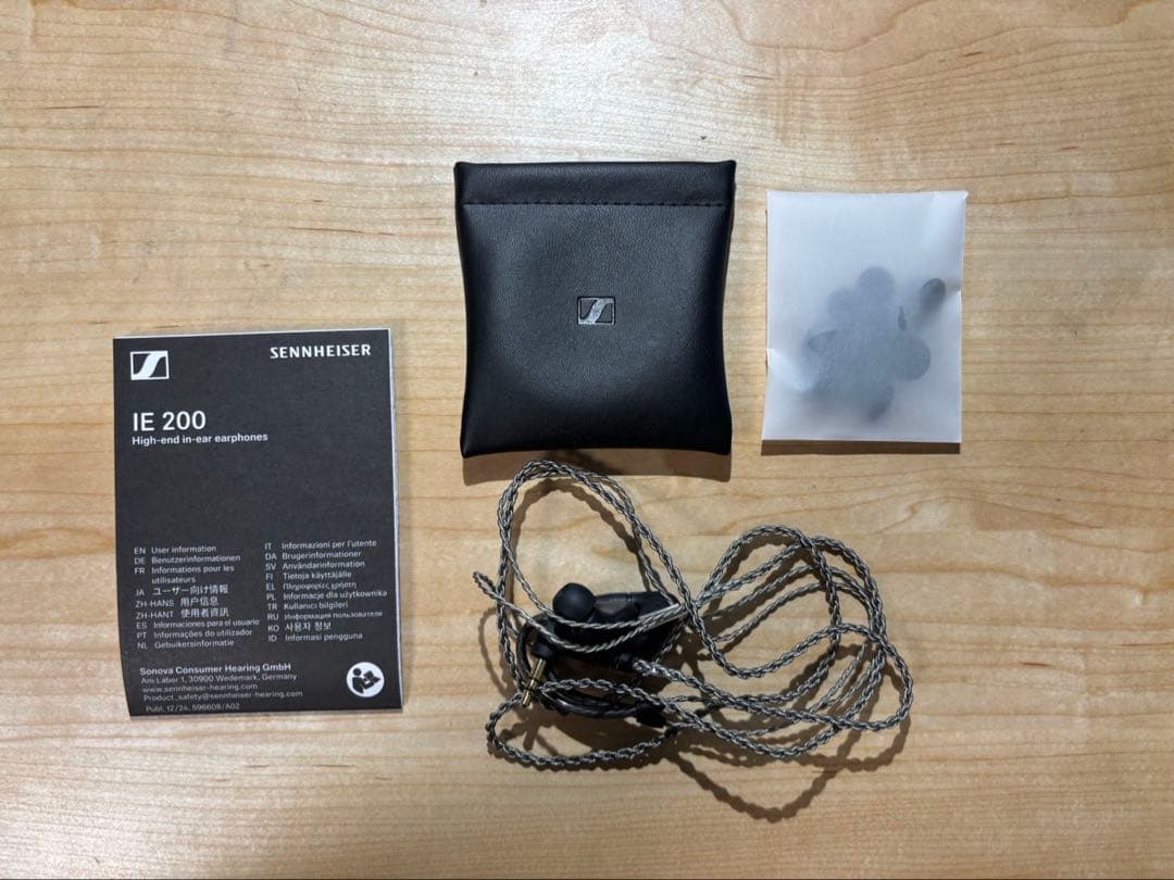 イヤホン Sennheiser IE 200