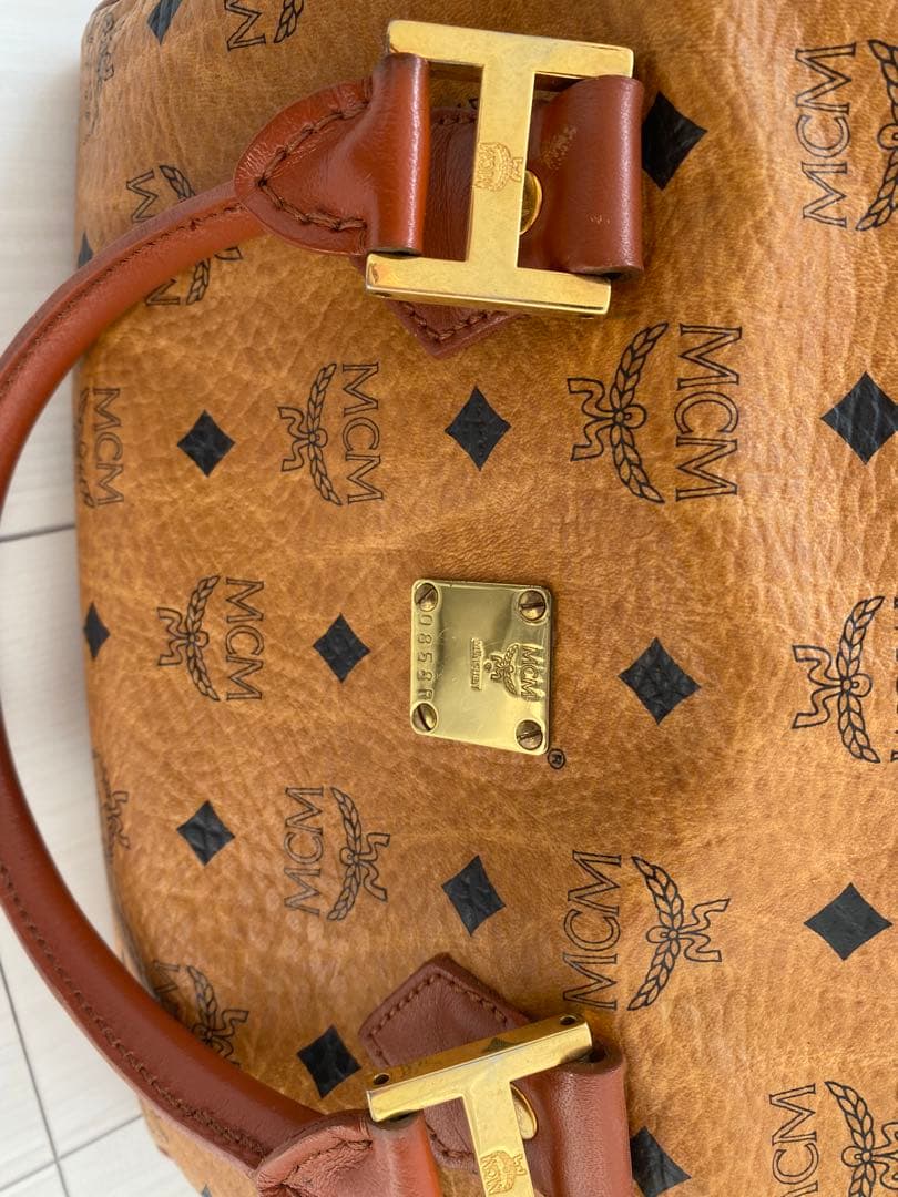 【美品】MCM★シボ革 ミニボストンバッグ ブラウン レザー