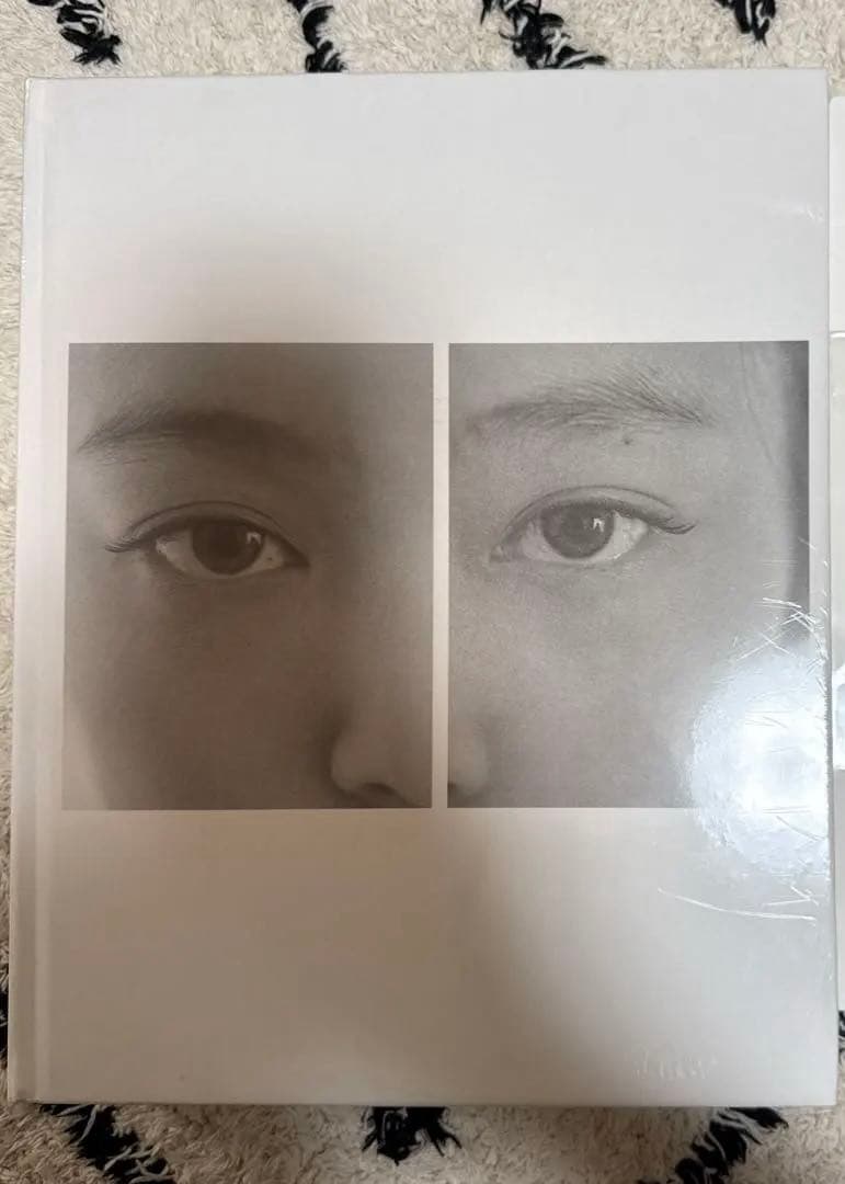 JENNIE ジェニ Photobook 代官山 POP UP ポップアップ