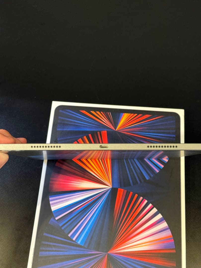 ももiPad Pro 12.9インチ 第5世代 Wi-Fi 256GB 2