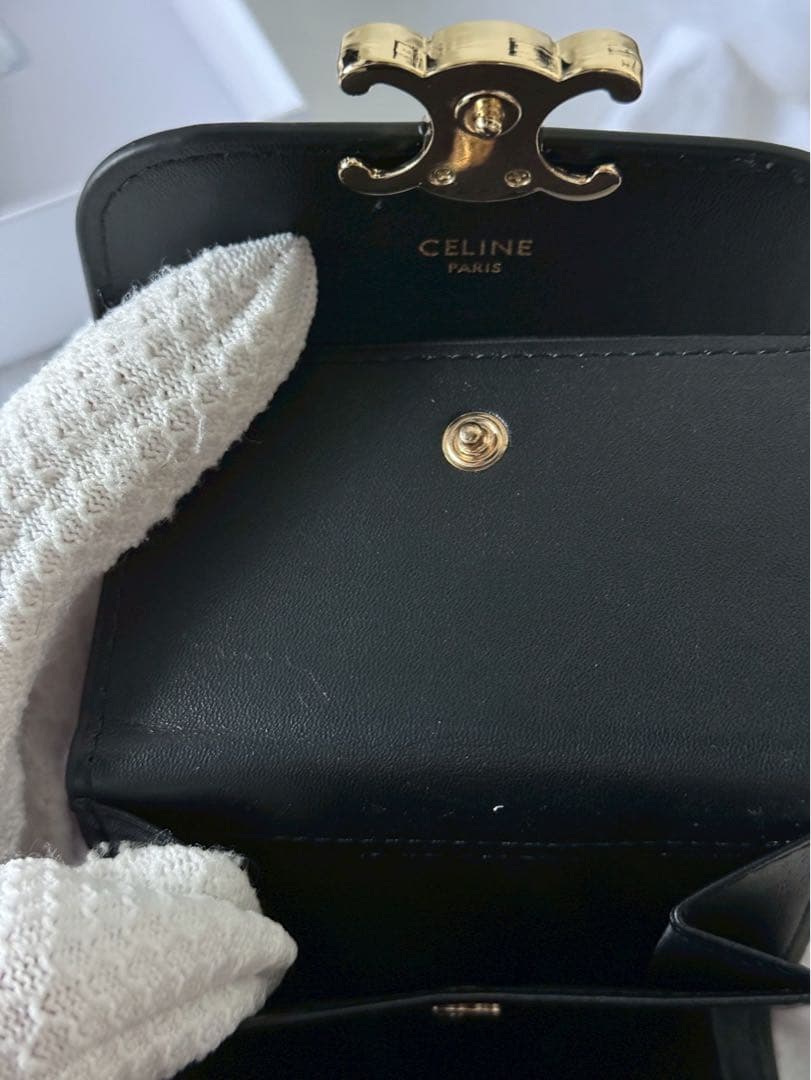 CELINE トリオンフ 三つ折り財布 ブラック