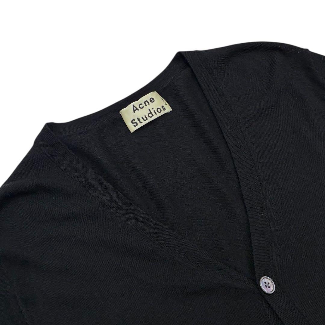 Acne Studios ブラック Vネックカーディガン