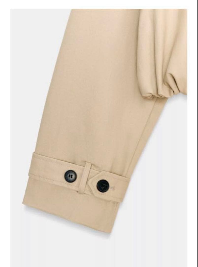 り*ー様 完売品⭐︎ZARA ショートバルーントレンチコート Sコムギ