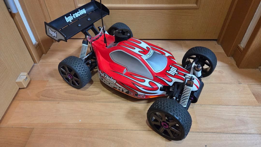 ラジコン エンジンカー HPI TROPHY 3.5 ハチイチバギー RTR
