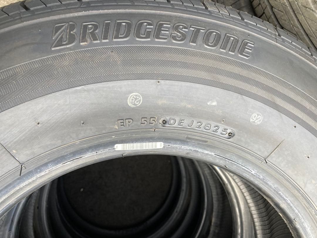 新車剥がし BS 195/80R15 25年製 夏タイヤ 【南-191 ①】