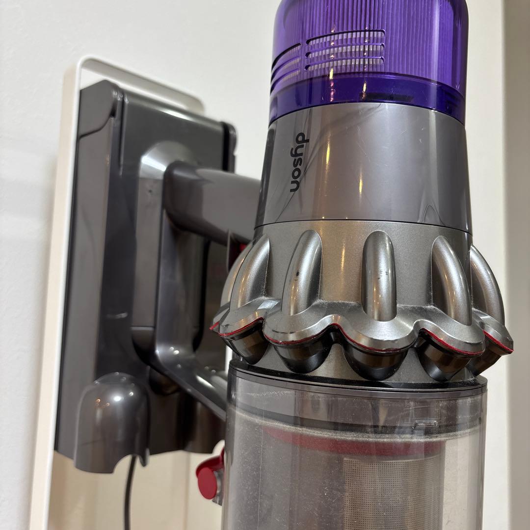 Dyson ダイソン V11 コードレスクリーナー 本体 スタンド付き