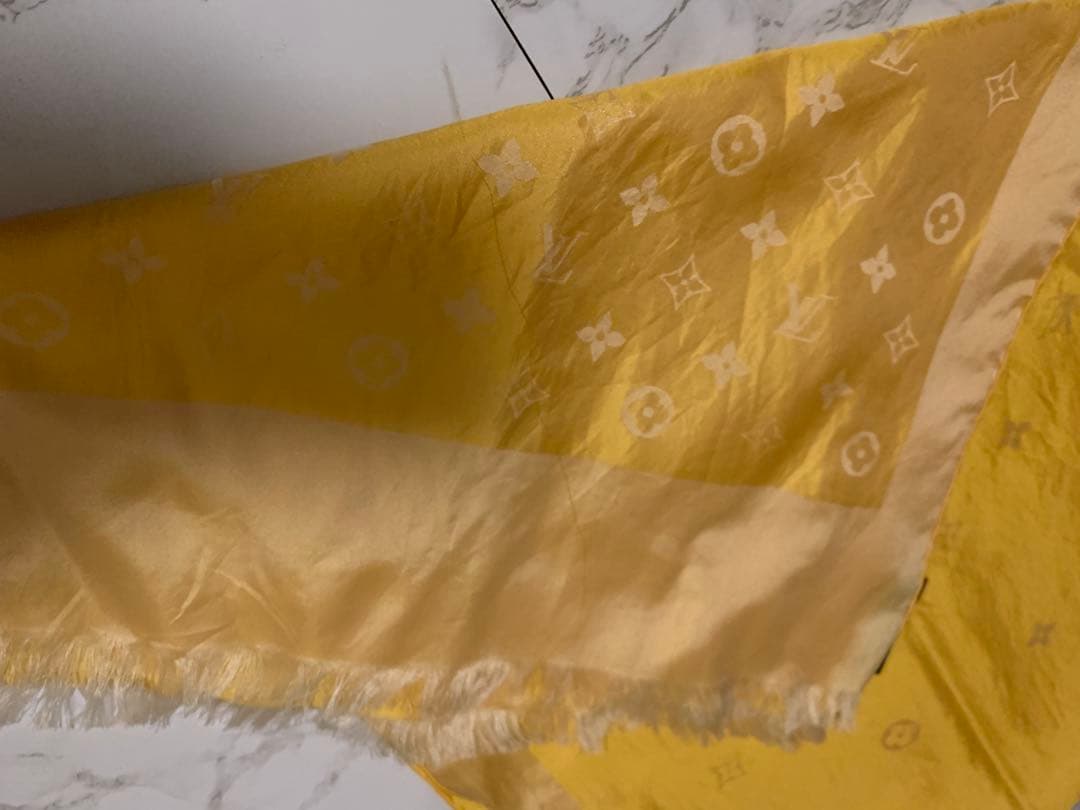 VUITTON ヴィトン　スカーフ　ショール